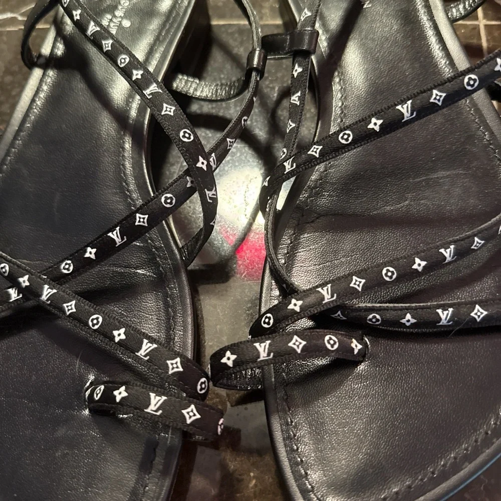 Size 41 Italian Louis Vuitton monogram slingback sandals - Picture 5 of 12